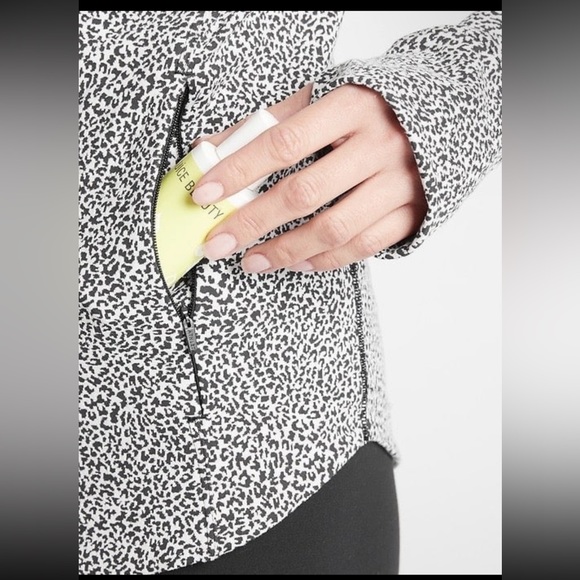 Athleta Salutation Jacquard jacket - Picture 2 of 6